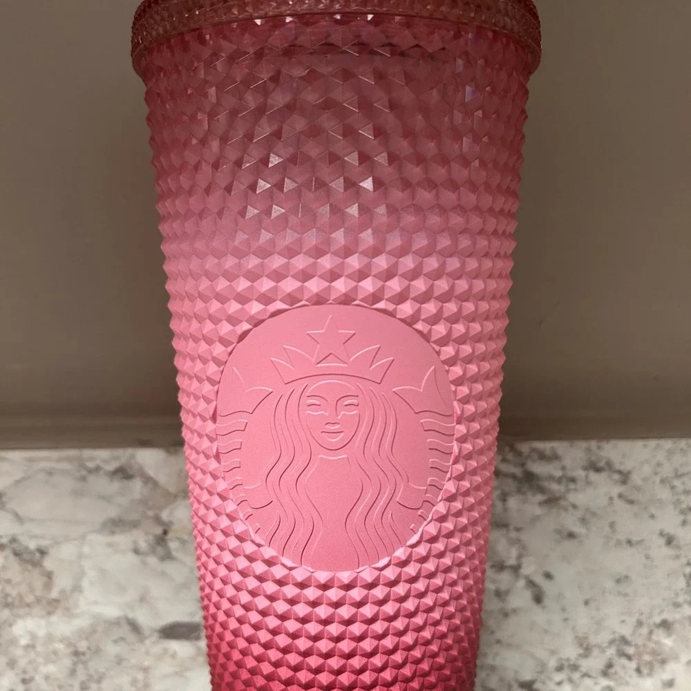 Starbucks Studded Tumbler 24oz Pink Red Ombre Venti Cold Cup‎ 2022 Collection